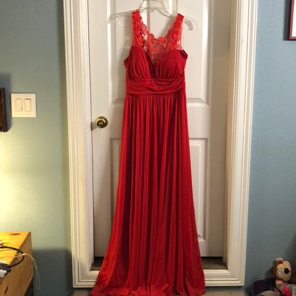 Dresses & Skirts - Beautiful Prom Dress NWOT